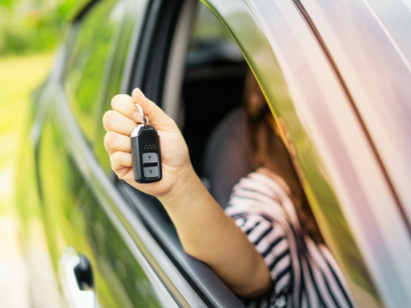How to Choose a Rental Car for Tobago Road Trip